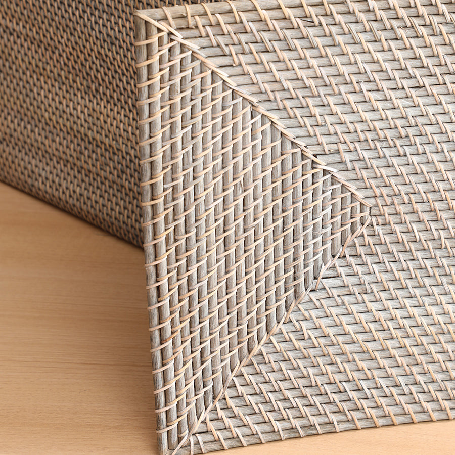 Woven laundry basket base, Reinforced wicker hamper bottom, Durable rattan basket corner,
Handcrafted wicker laundry bin,
Premium woven basket design,
Corner detail laundry hamper, Sturdy rattan weave construction, Textured wicker basket bottom, Strong corner woven hamper, Artisan wicker storage basket, Natural rattan corner basket, High-quality handwoven bin, Structured laundry hamper base .