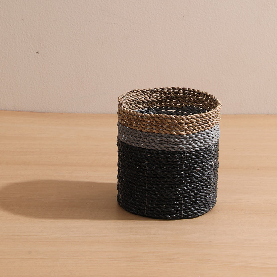 Desk organizer basket, Bathroom countertop storage, Shelf décor basket, Minimalist storage bin, Plant pot cover basket, Entryway key holder basket, Boho style small basket, Bedroom nightstand organizer, Kids toy storage solution, Home office storage, Small woven basket, Handwoven decorative basket, Natural fiber basket, Eco-friendly storage container, Multi-tone seagrass basket, Round wicker basket, Black and brown woven basket, Rustic home storage bin,
Handmade organizer basket,
Sustainable décor basket.