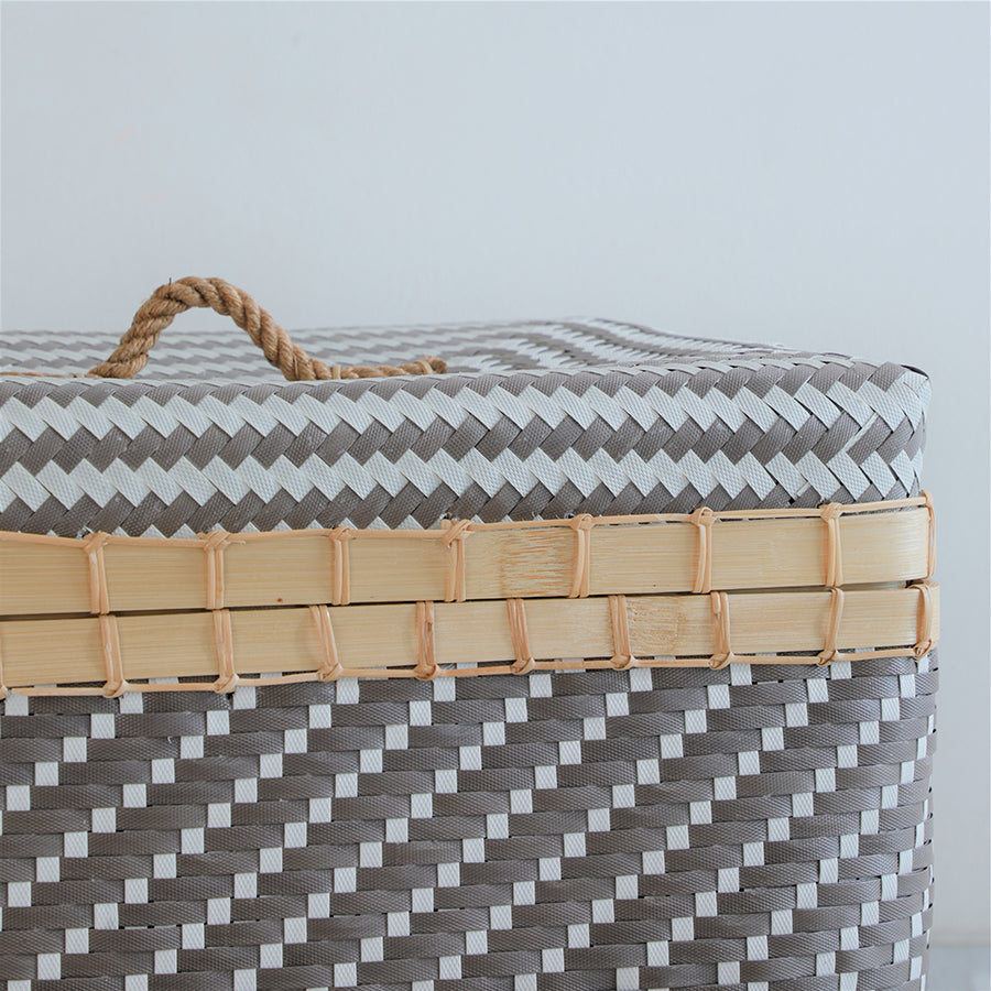 Woven storage trunk with lid, 
Bamboo and plastic storage basket, Handwoven trunk basket, 
Decorative storage box with handle, Chevron pattern storage basket, 
Eco-friendly woven storage trunk, 
Rope handle storage container, Bamboo frame utility basket, 
Handcrafted organizer box, Modern Boho storage basket, Handwoven storage box with rope handle and lid, 
Chevron-patterned bamboo basket for home organization .
