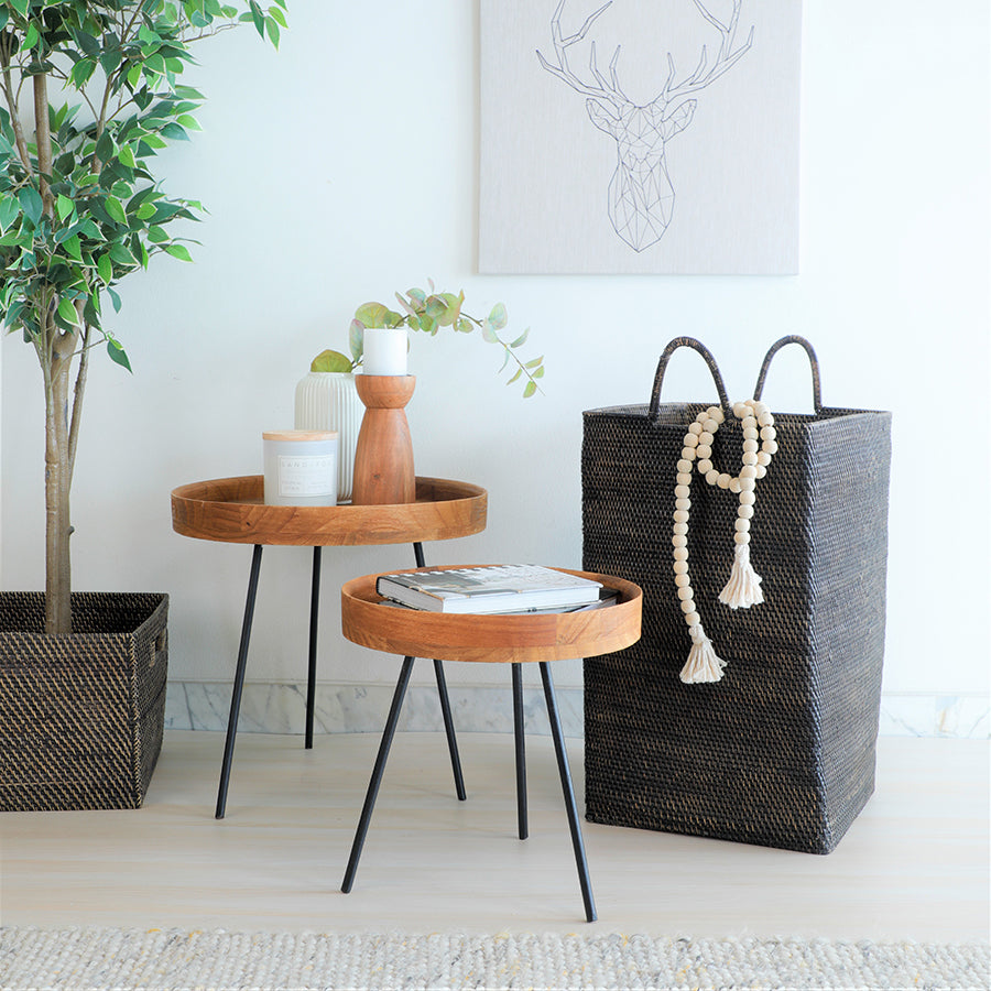 Handwoven baskets, Eco-friendly storage solutions, Sustainable home decor, Natural fiber home accessories, Seagrass and wicker baskets, Modern boho home storage, 
Multipurpose decorative baskets, 
Round woven serving tray, Seagrass tray with handles, Handcrafted coffee table tray, Indoor plant basket planter, Decorative dresser basket, Boho home styling accessories, Natural fiber display tray.