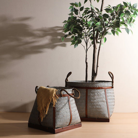 Handmade woven basket for indoor plant display, Boho style storage baskets with rope handles,  Versatile decorative basket for modern homes, 
Artisan-crafted bamboo basket for home storage, Decorative woven basket, Multi-purpose storage basket, Planter basket with handles, 
Handcrafted bamboo basket, Rustic woven basket décor, Eco-friendly decorative basket, Stylish storage solution, Natural woven planter, Home décor storage basket. 