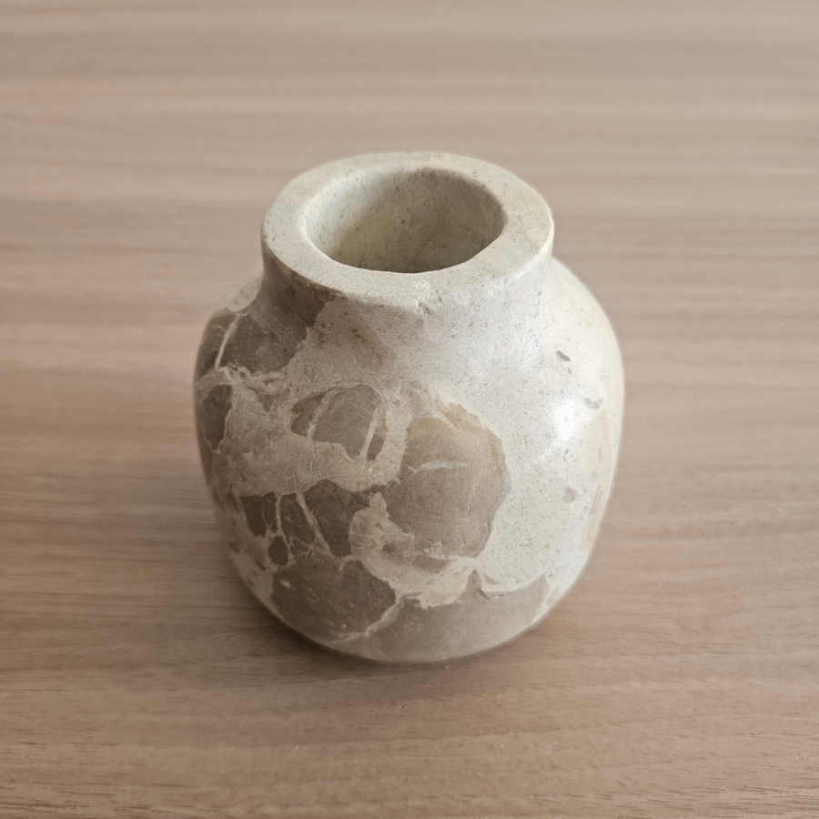 Flower Vase,
Dried Flower Vase,
Pampas Grass Vase,
Decorative Centerpiece,
Living Room Decor,
Dining Table Centerpiece,
Bedroom Decor Accessory,
Office Desk Decor,
Minimalist Vase,
Modern Floral Display.