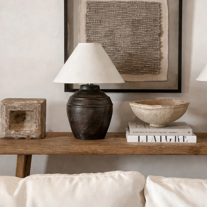 Bedside Lamp for Bedroom
Living Room Accent Lamp
Console Table Lamp
Reading Lamp
Ambient Mood Lighting
Home Office Desk Lamp
Entryway Table Decor
Nightstand Lamp
Cozy Home Lighting
Decorative Table Lighting
Luxury Interior Lighting
Modern Home Styling
Hotel Style Decor
Contemporary Interior Design
Warm Lighting Decor