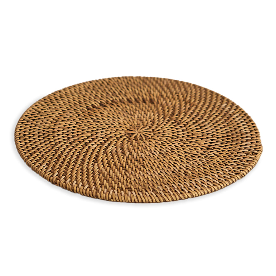 Woven placemat, Rattan placemat, Natural fiber placemat, Round table mat, Handwoven placemat, 
Rustic woven table mat for dining, 
Boho style rattan placemat, Eco-friendly round placemat, Handmade woven table décor, Decorative charger plate mat .
