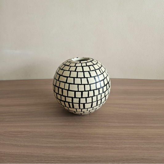 TERACOTTA PIRAN VASE