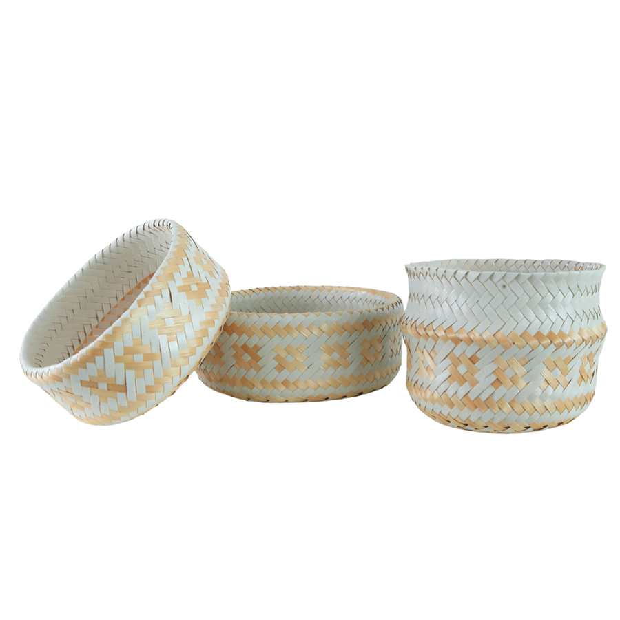 Handwoven bamboo baskets, Natural storage baskets, Decorative woven containers, Eco-friendly round baskets, Bamboo utility baskets, Traditional handwoven baskets, Ethnic design storage baskets, 
Lightweight decorative baskets, Natural fiber woven bowls, Artisanal bamboo baskets, Handmade round bamboo baskets for home décor, Eco-friendly handcrafted storage baskets set .