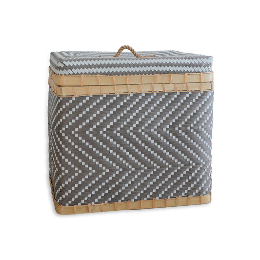 Woven storage basket with lid, Decorative trunk basket, Handwoven storage chest, Rectangular wicker basket, Bamboo laundry hamper, Eco-friendly storage basket, Handmade chevron basket, Rattan look storage box, Natural woven storage bin, Large hamper with lid, Handwoven bamboo trunk for home storage, Stylish basket for organizing clothes and toys, Decorative chevron patterned hamper with lid, Lidded woven trunk for modern home décor, 
Sustainable storage basket  .